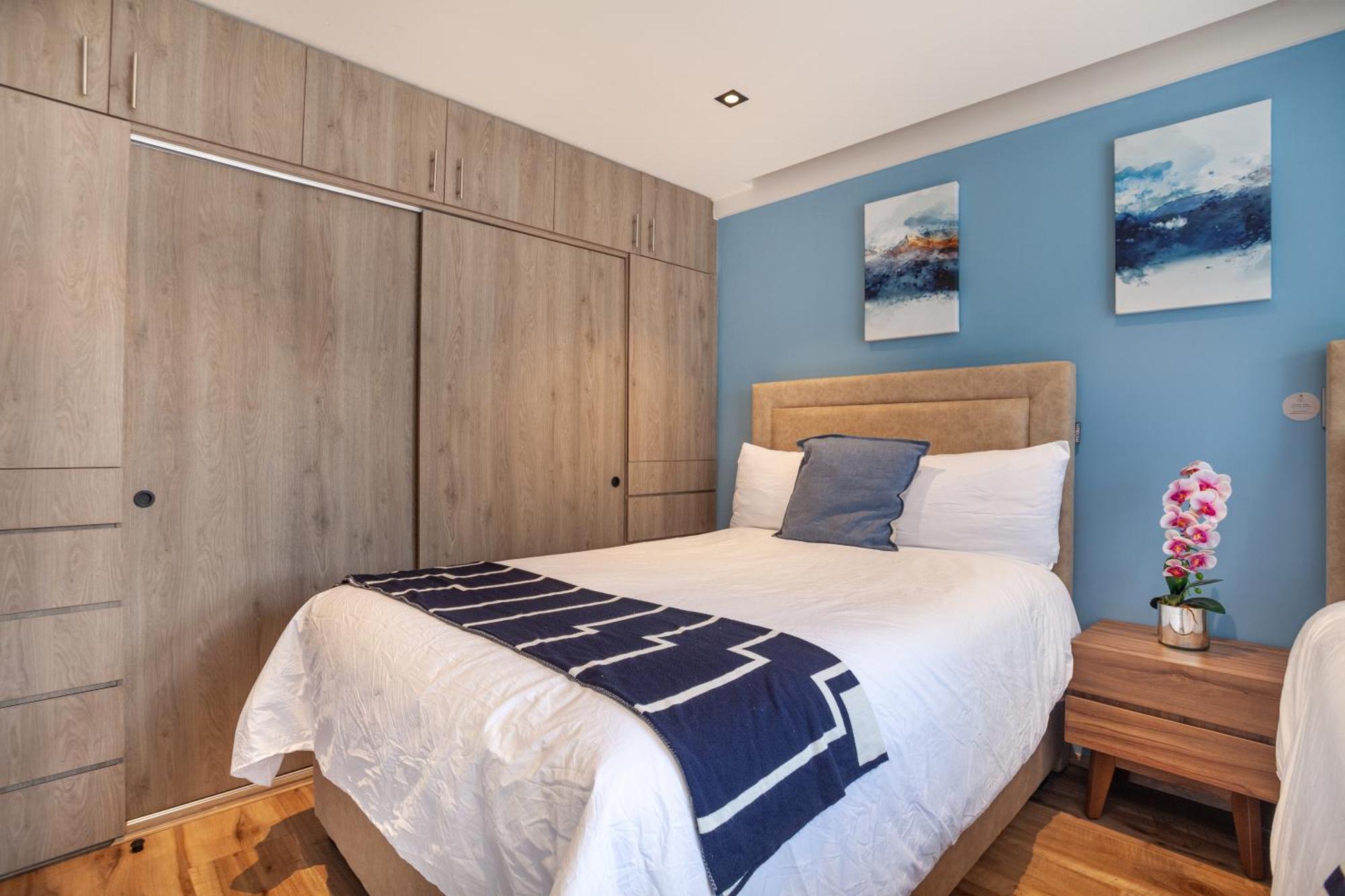 Deluxe Apartment,1538292097:JPEG